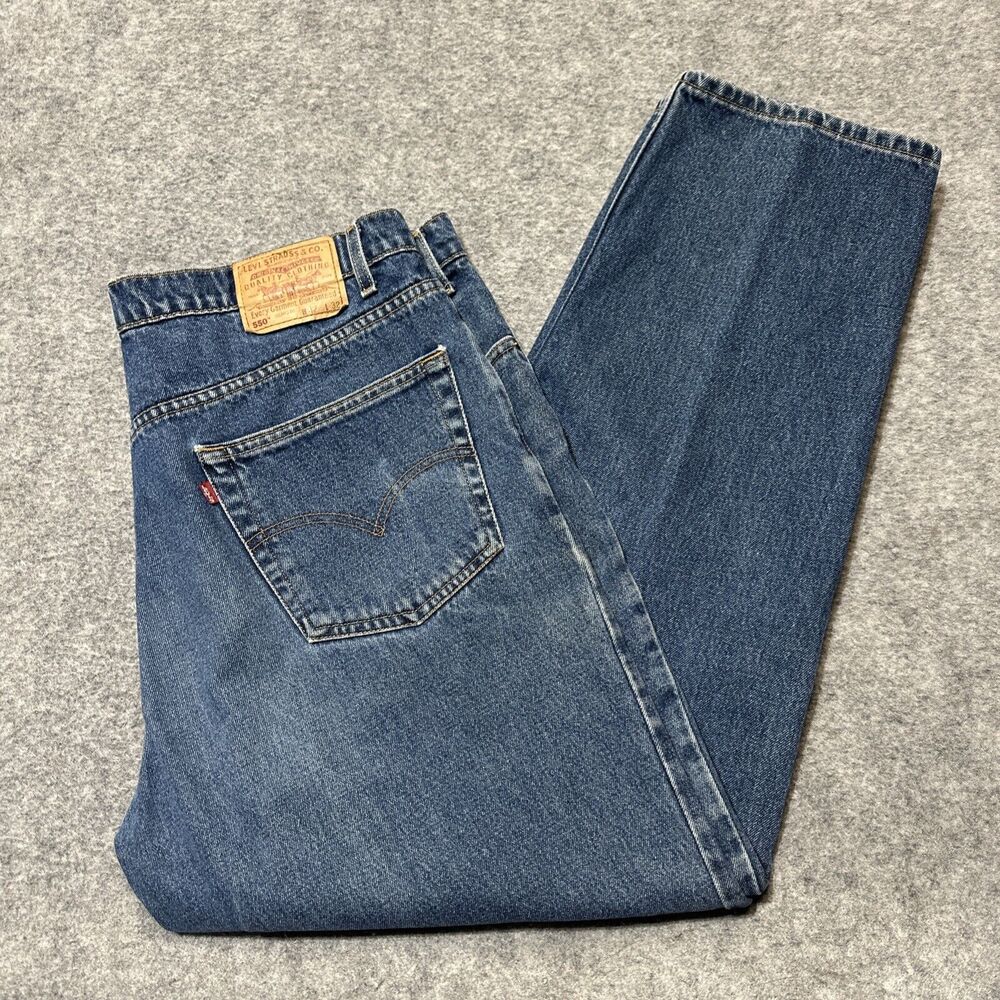 Levi's Men's Relaxed Jeans in Blue